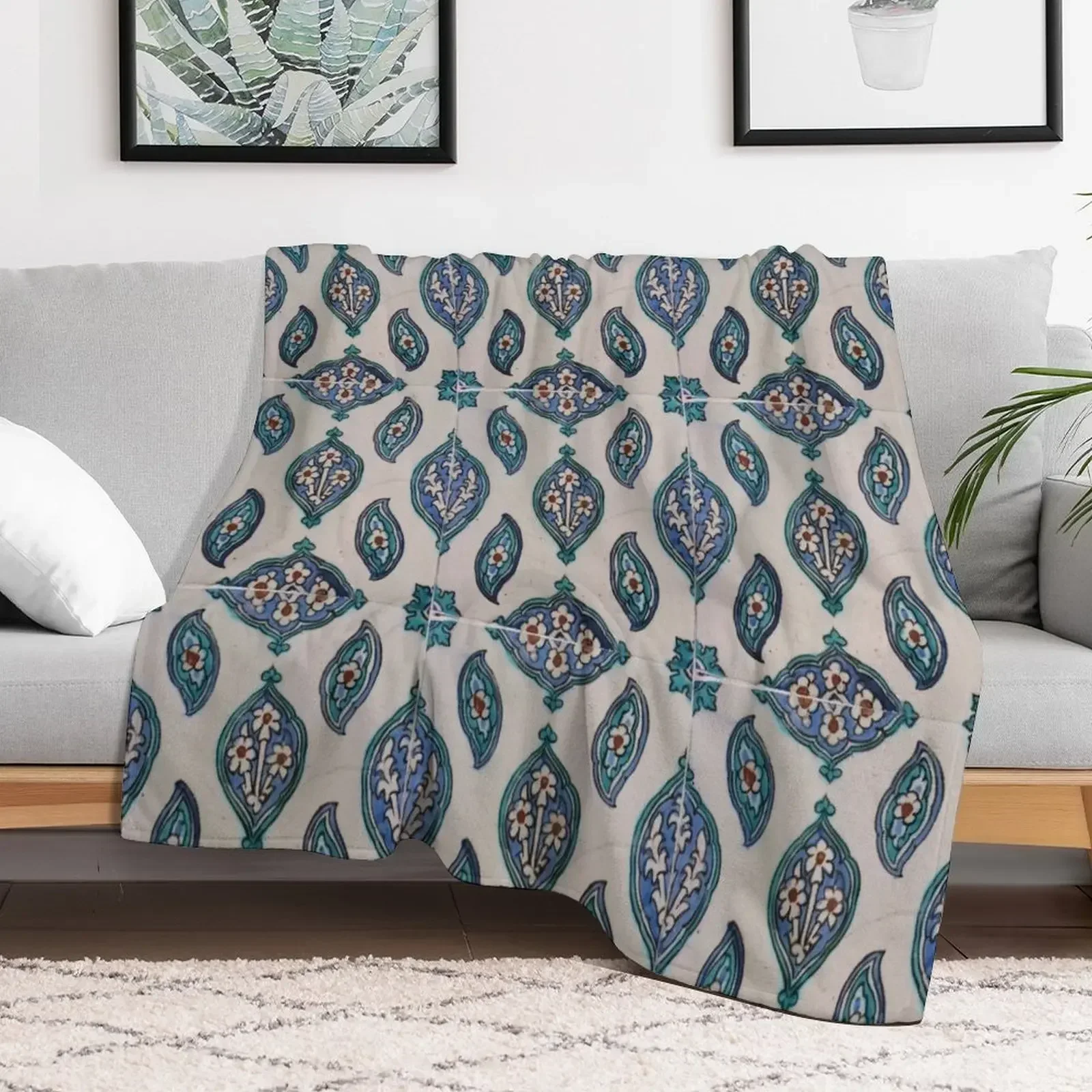 Traditional Vintage Turkish Tile Throw Blanket blankets and throws Tourist Blankets
Traditional Vintage Turkish Tile Throw Blanket blankets and throws Tourist Blankets