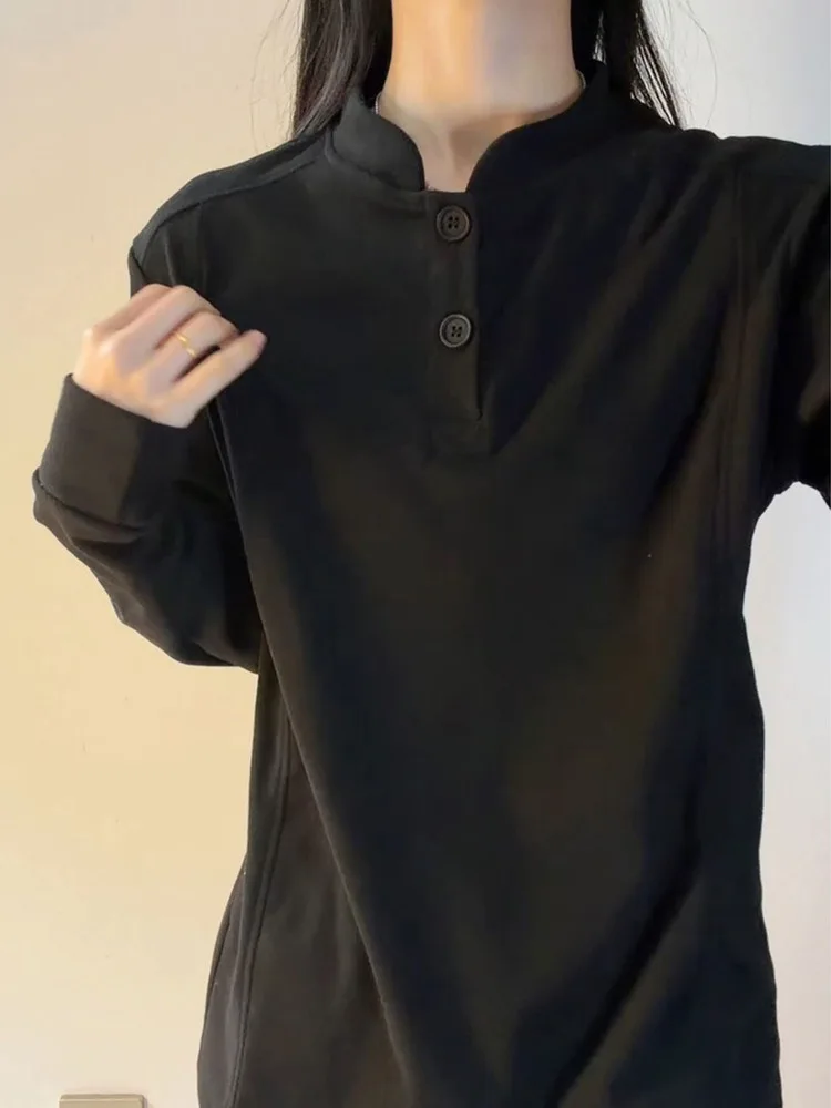 Black Henry Collar Velvet Men's Thickened Long Sleeve T-shirt Autumn Winter Inner Warm American Style Shoulder Sweatshirt
Black Henry Collar Velvet Men's Thickened Long Sleeve T-shirt Autumn Winter Inner Warm American Style Shoulder Sweatshirt