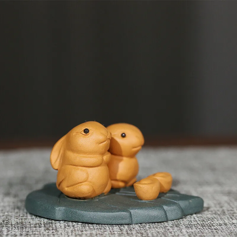 Chinese Yixing Zisha Tea Pet Rabbit Leaf Mat Purple Clay Home Decoration Crafts
Chinese Yixing Zisha Tea Pet Rabbit Leaf Mat Purple Clay Home Decoration Crafts