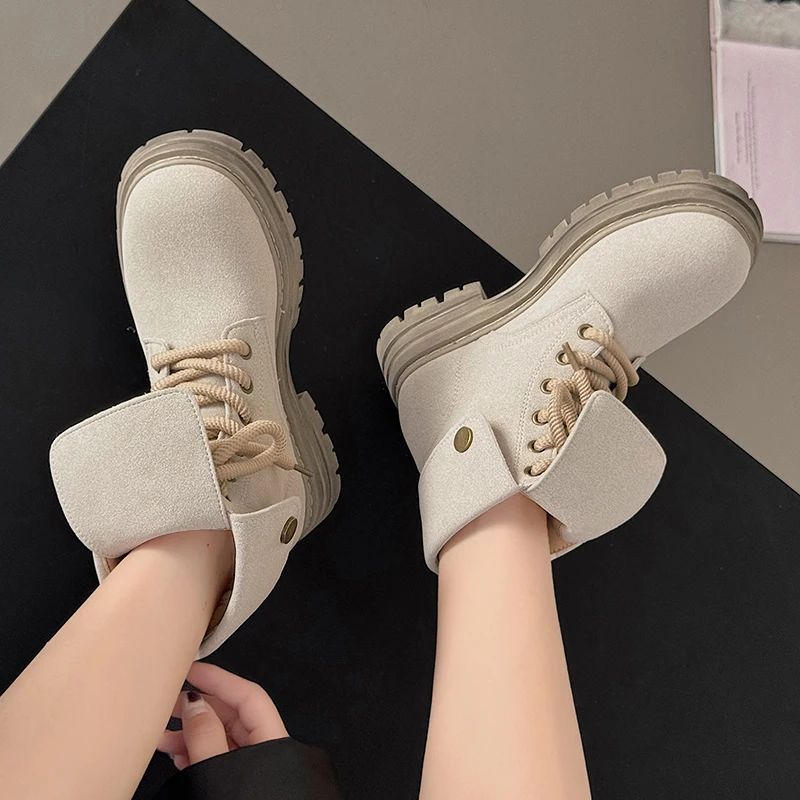 Ladies Ankle Boots Women Shoes 2024 Autumn New Suede Genuine Leather Outdoor Hiking Boots Platform British Style Women's Boots
Ladies Ankle Boots Women Shoes 2024 Autumn New Suede Genuine Leather Outdoor Hiking Boots Platform British Style Women's Boots