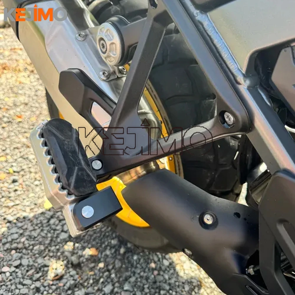 Passenger Footrest Lowering Relocation Rider Foot Pegs Lowering Kit FOR PAN AMERICA SPECIAL 1250 RA1250 /SPECIAL 2021 2022-2024
Passenger Footrest Lowering Relocation Rider Foot Pegs Lowering Kit FOR PAN AMERICA SPECIAL 1250 RA1250 /SPECIAL 2021 2022-2024