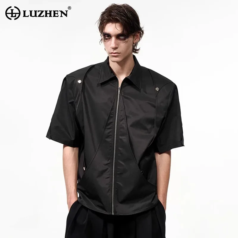 LUZHEN Original Niche Splicing Design Solid Color Short Sleeve Shirt Men's 2025 Summer Fashion Handsome Shoulder Pad Tops JY1666
LUZHEN Original Niche Splicing Design Solid Color Short Sleeve Shirt Men's 2025 Summer Fashion Handsome Shoulder Pad Tops JY1666