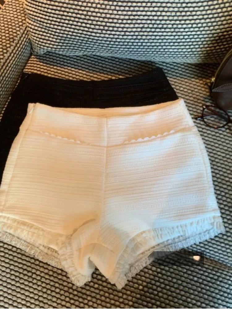 Женские зимние повседневные брюки с высокой талией, шерстяные, с кружевом и бахромой, прямые, однотонные, для ношения с ботинками
Женские зимние повседневные брюки с высокой талией, шерстяные, с кружевом и бахромой, прямые, однотонные, для ношения с ботинками