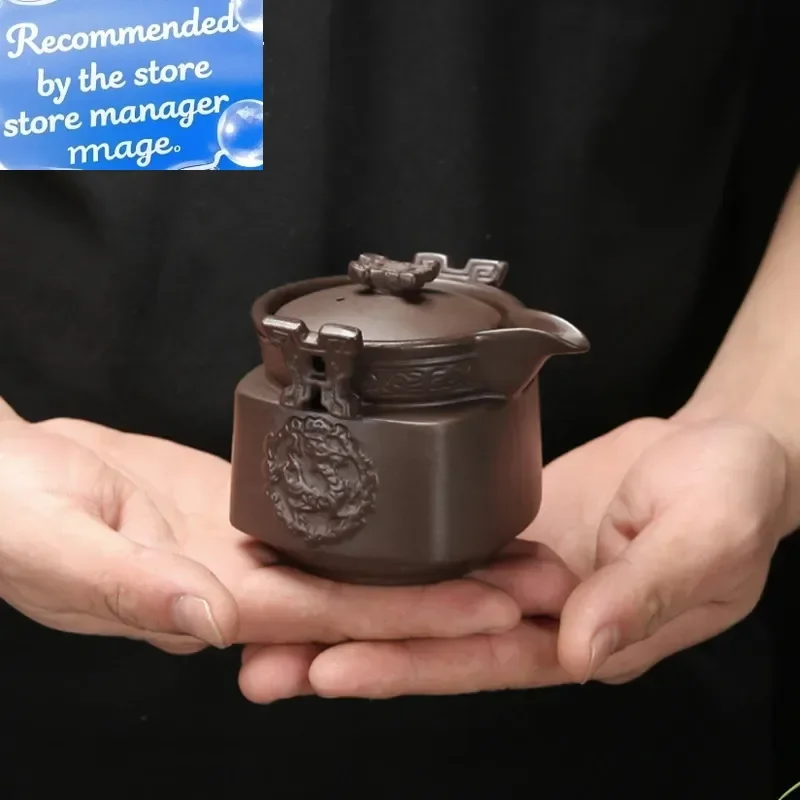 Антикварный фиолетовый глиняный ручной горшок, китайский чайник Исин Цзыша, бытовой фильтр, чайник для красоты, портативный чайник, посуда для напитков
Антикварный фиолетовый глиняный ручной горшок, китайский чайник Исин Цзыша, бытовой фильтр, чайник для красоты, портативный чайник, посуда для напитков