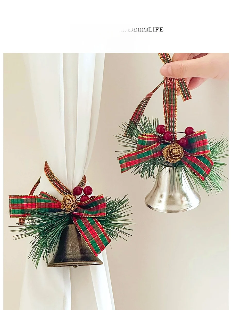 Silver Decorative Cisas Bell Ornament Pine Needle Pinecone Hanging Decoration Knot Car Hanging Tee Life Brand
Silver Decorative Cisas Bell Ornament Pine Needle Pinecone Hanging Decoration Knot Car Hanging Tee Life Brand