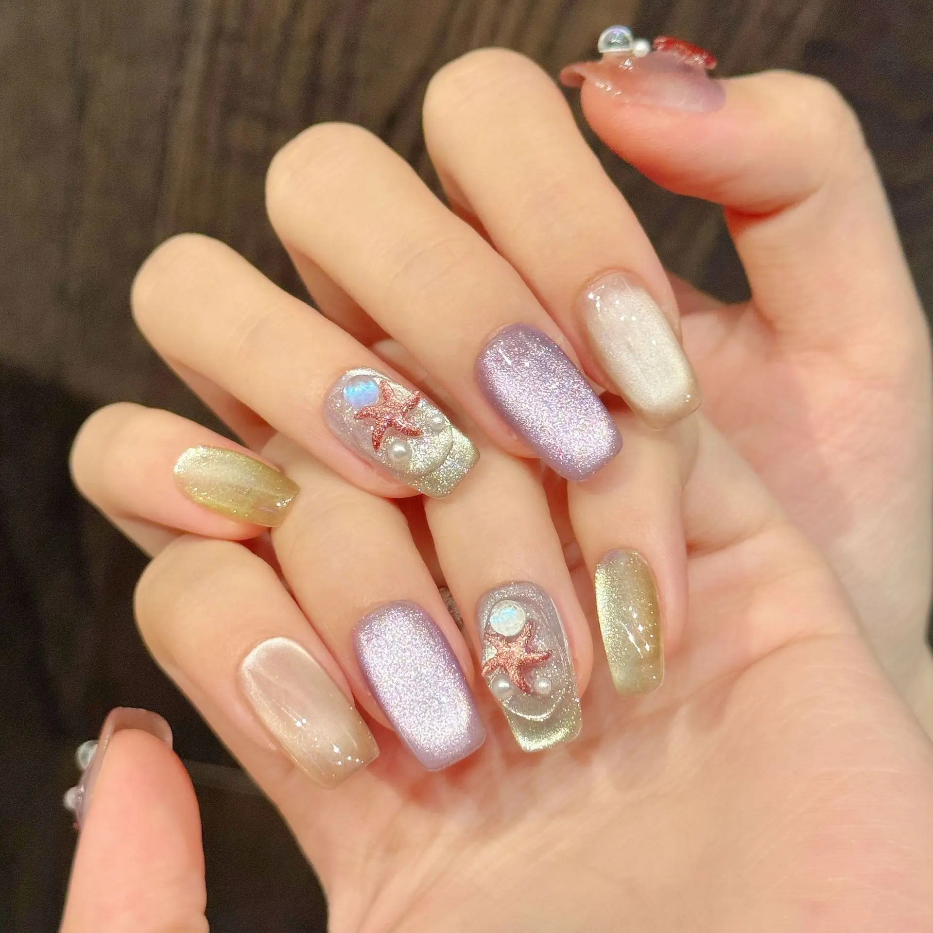 10pcs Flower Square Handmade False Nails Art Gradient Black Cat's Eye Fake Nail Tips with Diamond Design Short Press on Nails
10pcs Flower Square Handmade False Nails Art Gradient Black Cat's Eye Fake Nail Tips with Diamond Design Short Press on Nails