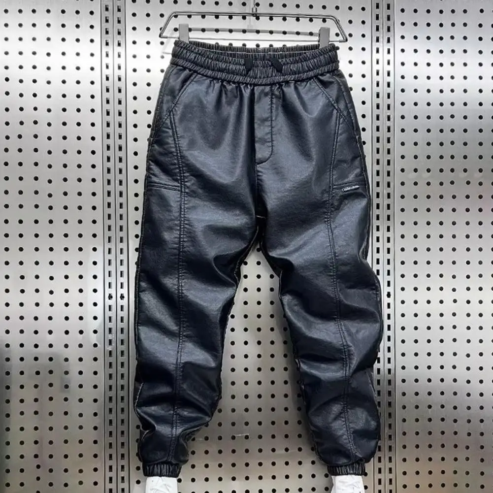 Thick Velvet Trousers Velvet Pants Windproof Waterproof Faux Leather Men's Pants with Elastic Waist Ankle-banded for Cycling
Thick Velvet Trousers Velvet Pants Windproof Waterproof Faux Leather Men's Pants with Elastic Waist Ankle-banded for Cycling
