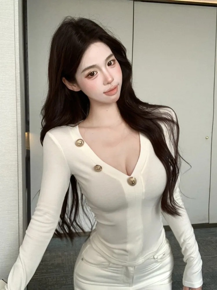 Sexy Spicy V-neck Long Sleeve Slim Fit Base Shirt T-shirt Pure Desire Autumn High-end Feeling Top Women's plus Size Commute S...
Sexy Spicy V-neck Long Sleeve Slim Fit Base Shirt T-shirt Pure Desire Autumn High-end Feeling Top Women's plus Size Commute S...