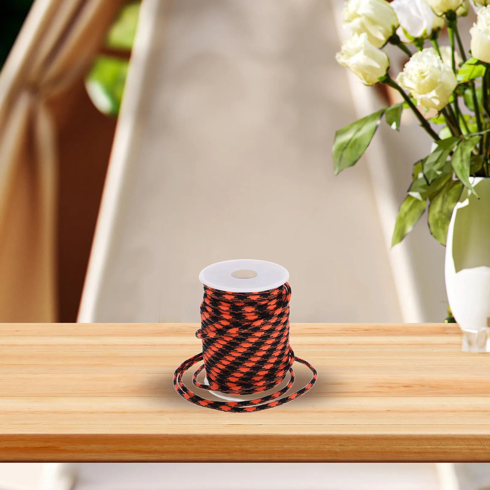 31M High-Strength Parachute Cord Outdoor Utility Rope 9 Strands Camping Tie-Down Survival Bungee Cord For Hiking Towing Rescue 
31M High-Strength Parachute Cord Outdoor Utility Rope 9 Strands Camping Tie-Down Survival Bungee Cord For Hiking Towing Rescue