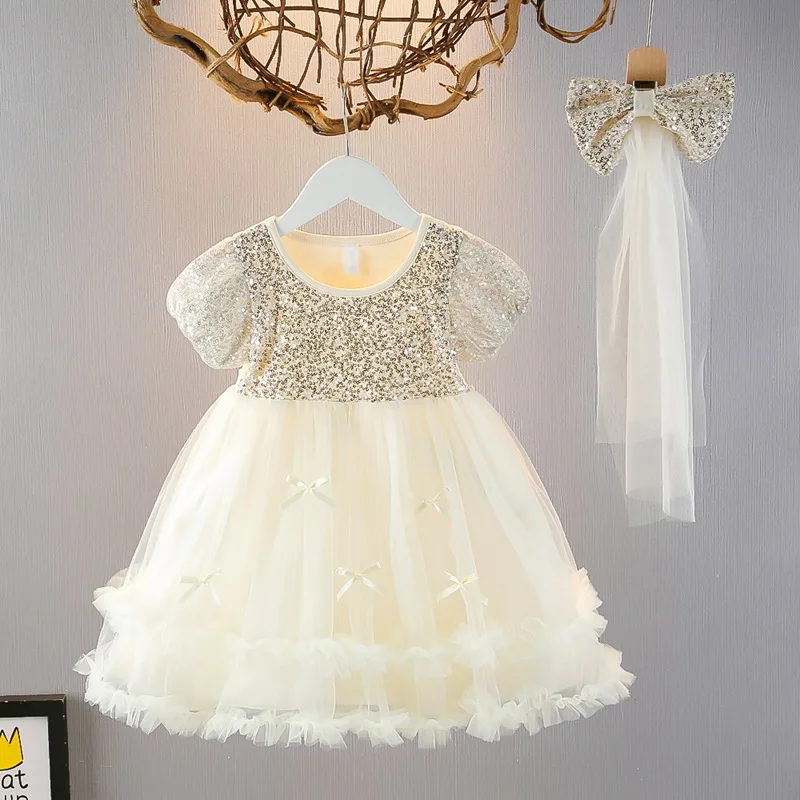 Fashion sequins Girls' Clothing Puff Sleeves Gauzy Dress Bow Tie Decoration Princess Dress Children Costume
Fashion sequins Girls' Clothing Puff Sleeves Gauzy Dress Bow Tie Decoration Princess Dress Children Costume