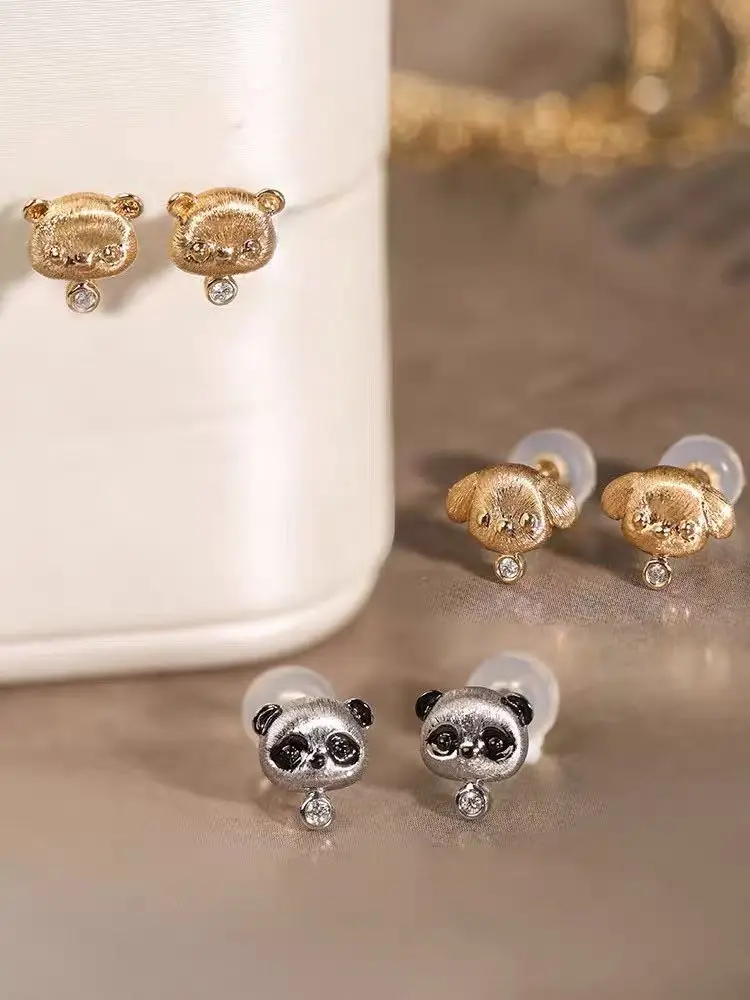 Certificate 18K Solid Gold Natural Diamond Bear Gog Panda Ear Stud Texture Engraving Rigato Handcrafted Earring Bespoke Jewelry
Certificate 18K Solid Gold Natural Diamond Bear Gog Panda Ear Stud Texture Engraving Rigato Handcrafted Earring Bespoke Jewelry