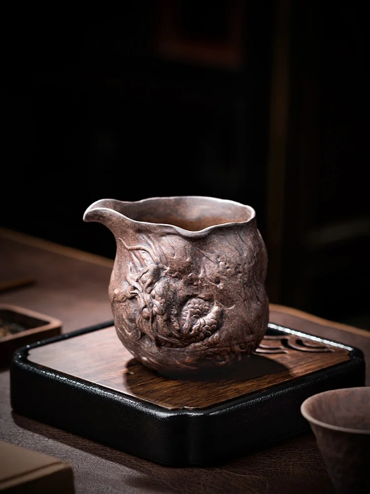 Miaolian Tianxiang Handmade Ceramics Public Cup High End Chinese Style Retro Tea Brewing Device Iron Bowl Charcoal Baked
Miaolian Tianxiang Handmade Ceramics Public Cup High End Chinese Style Retro Tea Brewing Device Iron Bowl Charcoal Baked