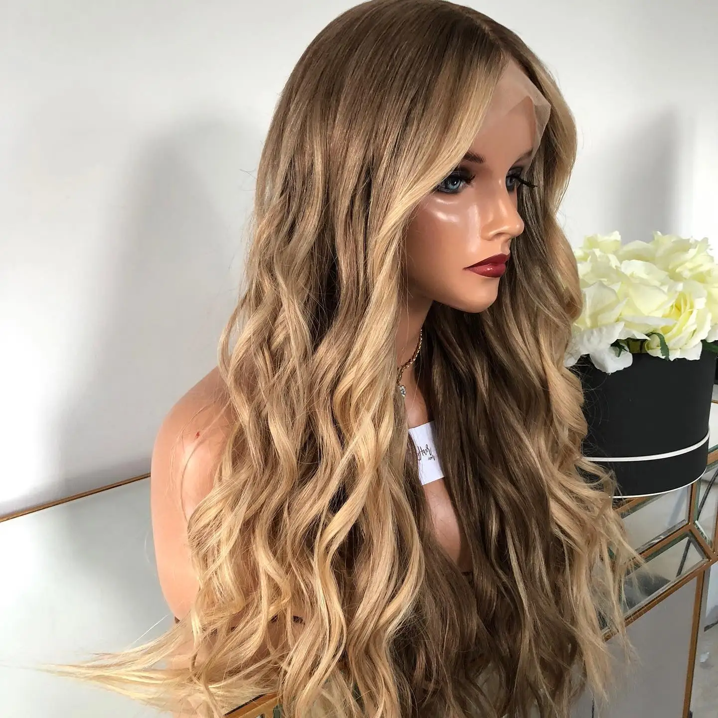 Dark Brown Soft Hairline Middle Part Wig Synthetic Lace Front Wig Glueless Wig Synthetic Wig for Women Natural High Quality Wig
Dark Brown Soft Hairline Middle Part Wig Synthetic Lace Front Wig Glueless Wig Synthetic Wig for Women Natural High Quality Wig
