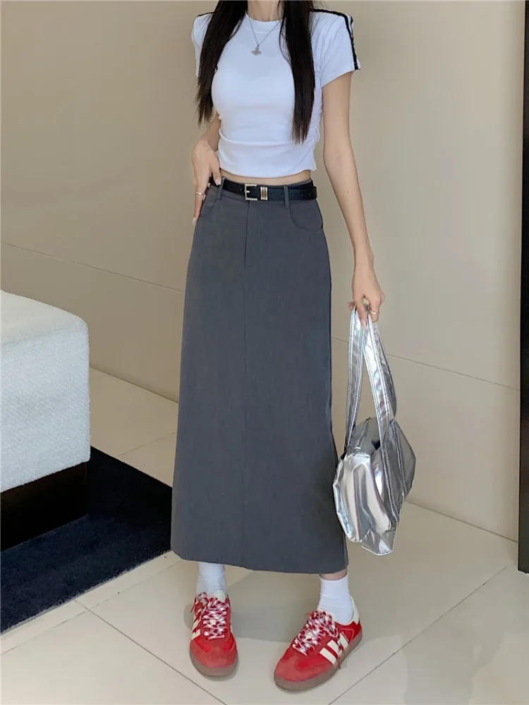 High waisted straight tube wrapped hip skirt for women in summer 2025, new light and mature style, warm and slim, split A-line m
High waisted straight tube wrapped hip skirt for women in summer 2025, new light and mature style, warm and slim, split A-line m