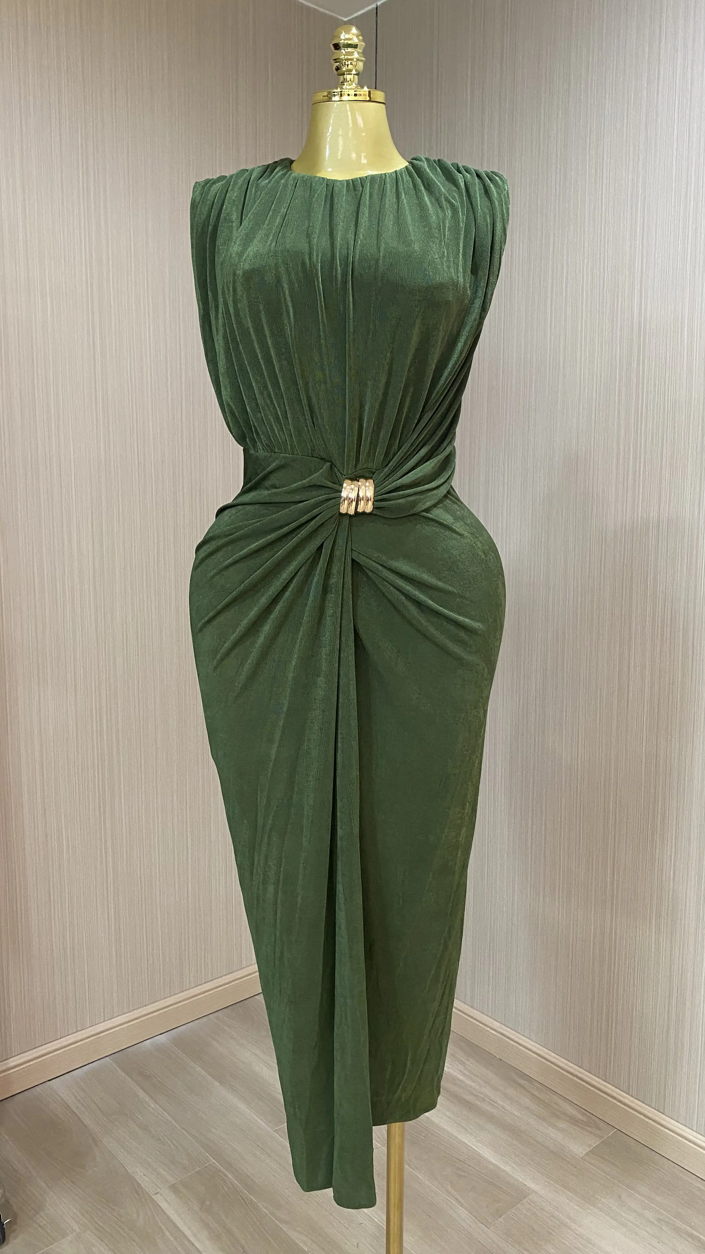 2026 Spring New Korean Style Knitted Dress Plus Size Women's High Neck High Waist Solid Color-GZXX769
2026 Spring New Korean Style Knitted Dress Plus Size Women's High Neck High Waist Solid Color-GZXX769