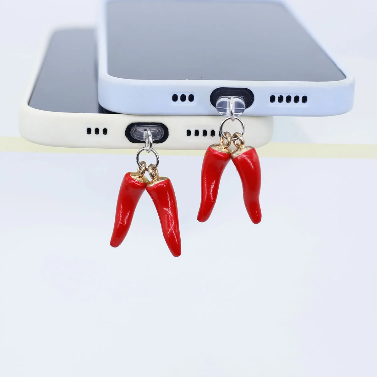 3D chili pepper set mobile phone dust plug pendant accessory decoration for iPhone 17 type-c port dust plug pendant holiday gift
3D chili pepper set mobile phone dust plug pendant accessory decoration for iPhone 17 type-c port dust plug pendant holiday gift