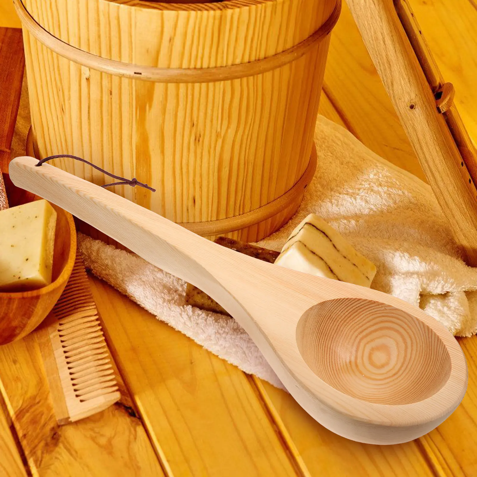 Wooden Water Ladle Ergonomic Long Handle Bathing Scoop Multipurpose Water Dip for Sauna Home Kitchen Gardening Spa
Wooden Water Ladle Ergonomic Long Handle Bathing Scoop Multipurpose Water Dip for Sauna Home Kitchen Gardening Spa