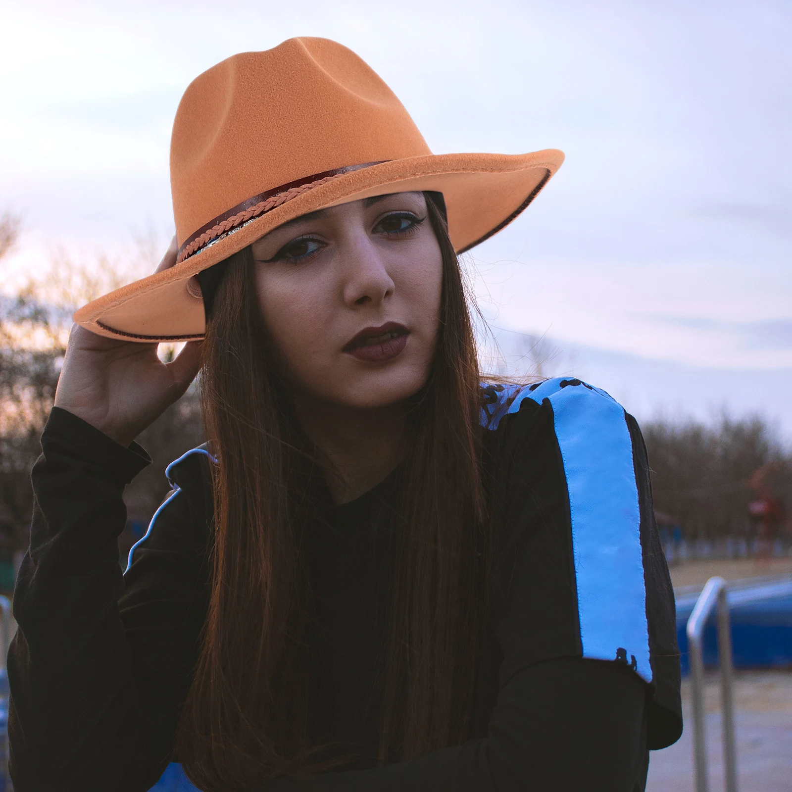 Retro Felt Women Jazz Woolen Cap Flat edge Ladies Cap Classic Stylish Comfortable Breathable Party Holiday Present
Retro Felt Women Jazz Woolen Cap Flat edge Ladies Cap Classic Stylish Comfortable Breathable Party Holiday Present