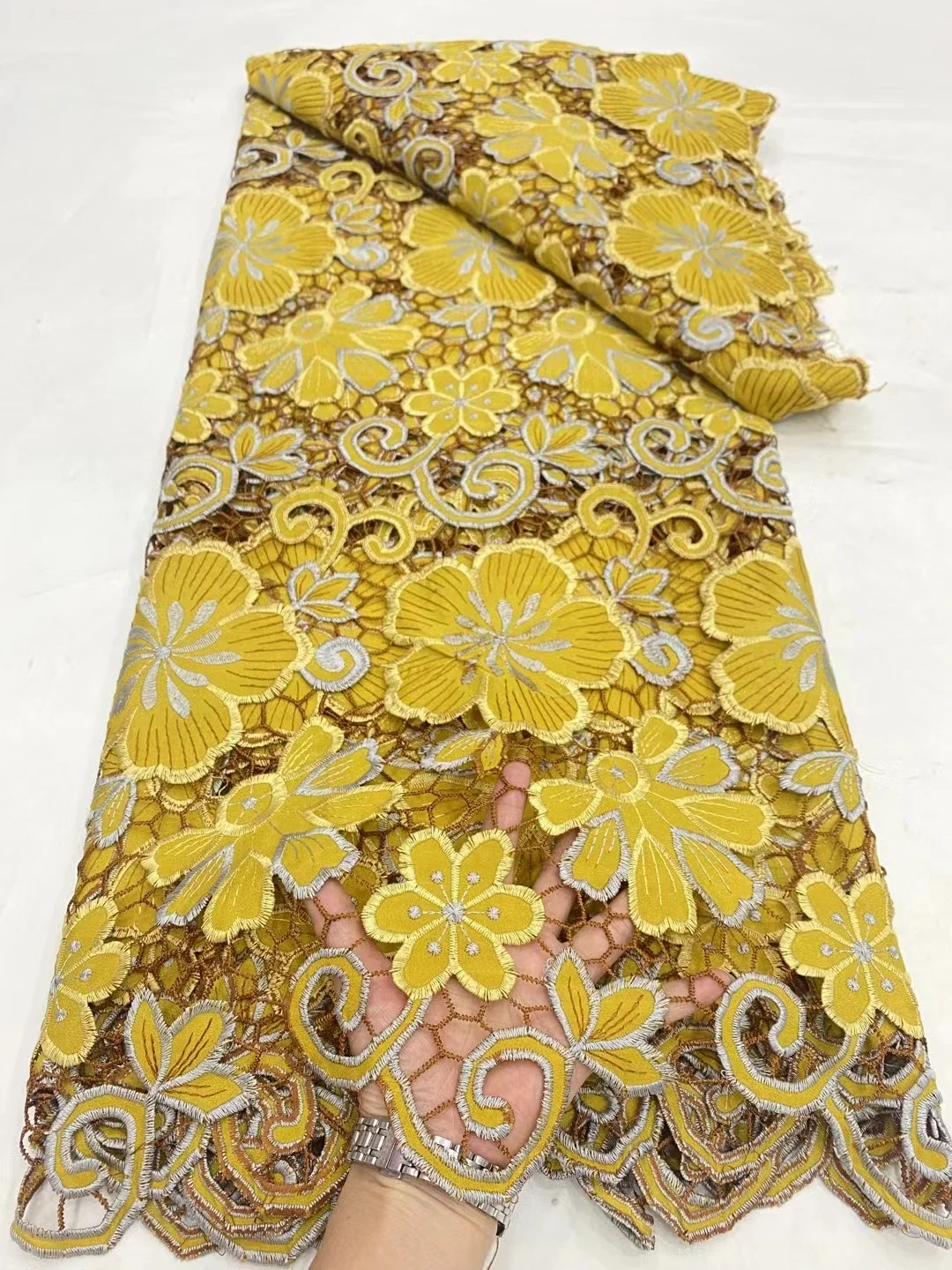 Yellow Guipure Nigerian Lace Fabric 2024 High Quality French African Cord Lace Fabric For Women Wedding Party Dress Sew LDP24133
Yellow Guipure Nigerian Lace Fabric 2024 High Quality French African Cord Lace Fabric For Women Wedding Party Dress Sew LDP24133