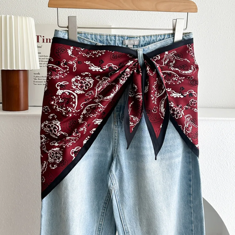 Satin Silk Scarf Literary Style Ethnic Style Waist Triangle Scarf Belt Versatile Accessory Jeans Waist Accessory Shirt Extension
Satin Silk Scarf Literary Style Ethnic Style Waist Triangle Scarf Belt Versatile Accessory Jeans Waist Accessory Shirt Extension
