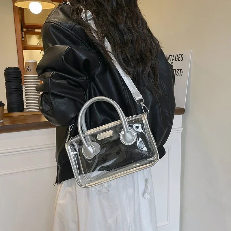 Summer Niche Design Super Sweet Crossbody Bag Silver Korean PVC Small Square Shoulder Bags 2025 Hot Sale Transparent Jelly Bag 
Summer Niche Design Super Sweet Crossbody Bag Silver Korean PVC Small Square Shoulder Bags 2025 Hot Sale Transparent Jelly Bag