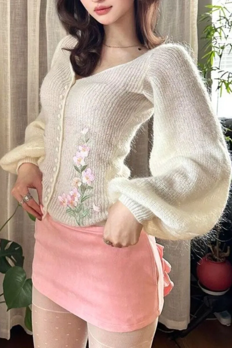 Новинка весны 202, розовый милый трехмерный кардиган с цветочным принтом, женский модный вязаный утягивающий топ, женская одежда
Новинка весны 202, розовый милый трехмерный кардиган с цветочным принтом, женский модный вязаный утягивающий топ, женская одежда