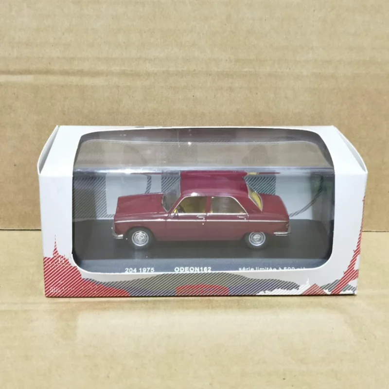 ODEON масштаб 1:43 204 1975 сплав имитация модели автомобиля статическая коллекция украшенные праздничные подарки игрушки сувенирный подарок
ODEON масштаб 1:43 204 1975 сплав имитация модели автомобиля статическая коллекция украшенные праздничные подарки игрушки сувенирный подарок