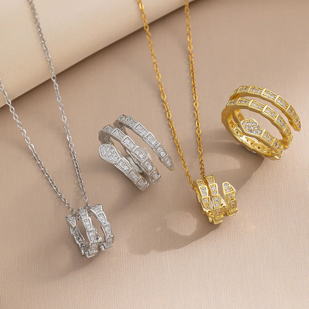 Light Luxury European and American Fashion Snake-shaped and Snake-bone Pendant Necklace Adjustable Ring for Women
Light Luxury European and American Fashion Snake-shaped and Snake-bone Pendant Necklace Adjustable Ring for Women