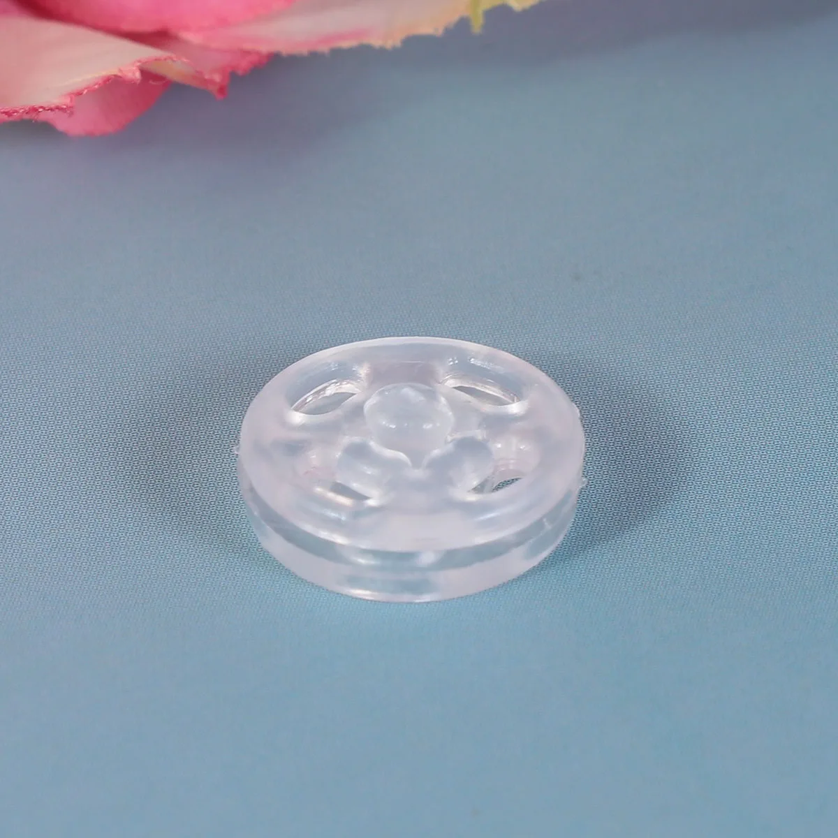 1000 Pcs Shirt Buttons White Sewing Craft Snaps Sewing Button Clothing Fasteners Round Clothes DIY Projects Gifts
1000 Pcs Shirt Buttons White Sewing Craft Snaps Sewing Button Clothing Fasteners Round Clothes DIY Projects Gifts