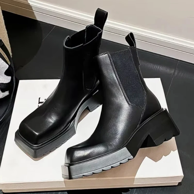 Genuine Leather Women Boots Square Toe Chunky Heel Chelsea Boots Non-slip Comfort Brand Platform Chelsea Ankle Boots Women
Genuine Leather Women Boots Square Toe Chunky Heel Chelsea Boots Non-slip Comfort Brand Platform Chelsea Ankle Boots Women