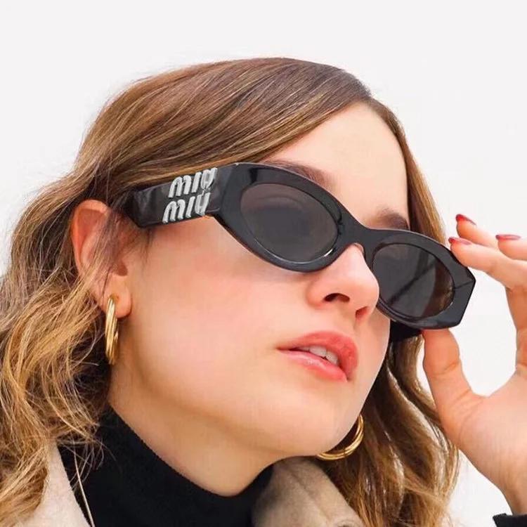 Fashion internet celebrity, same style sunglasses, trendy women's sunglasses, personalized glasses
Fashion internet celebrity, same style sunglasses, trendy women's sunglasses, personalized glasses