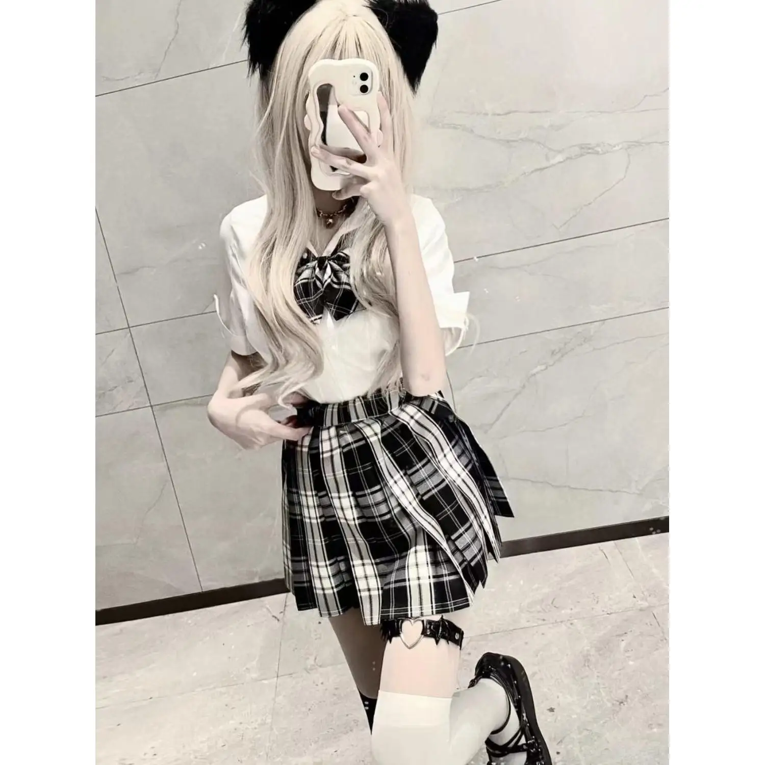 plus Size Women's Short Sleeve Shirt And Skirt Set JK Uniform Style Slimming Pure Desire Trendy plus Size MM Pleated Skirt
plus Size Women's Short Sleeve Shirt And Skirt Set JK Uniform Style Slimming Pure Desire Trendy plus Size MM Pleated Skirt