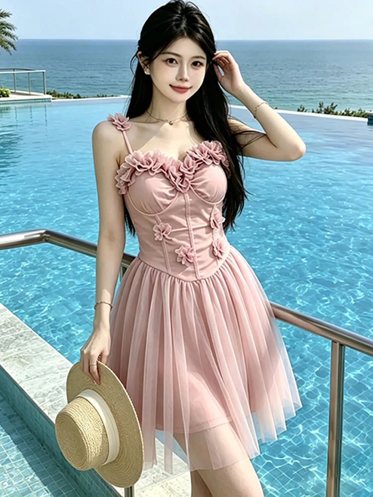 2026 Pink Mesh Patchwork Ruffled Short Dress Women New Elegant Chic Flower Sling Dress Summer Korean Bodycon Kawaii A-Line Dress
2026 Pink Mesh Patchwork Ruffled Short Dress Women New Elegant Chic Flower Sling Dress Summer Korean Bodycon Kawaii A-Line Dress
