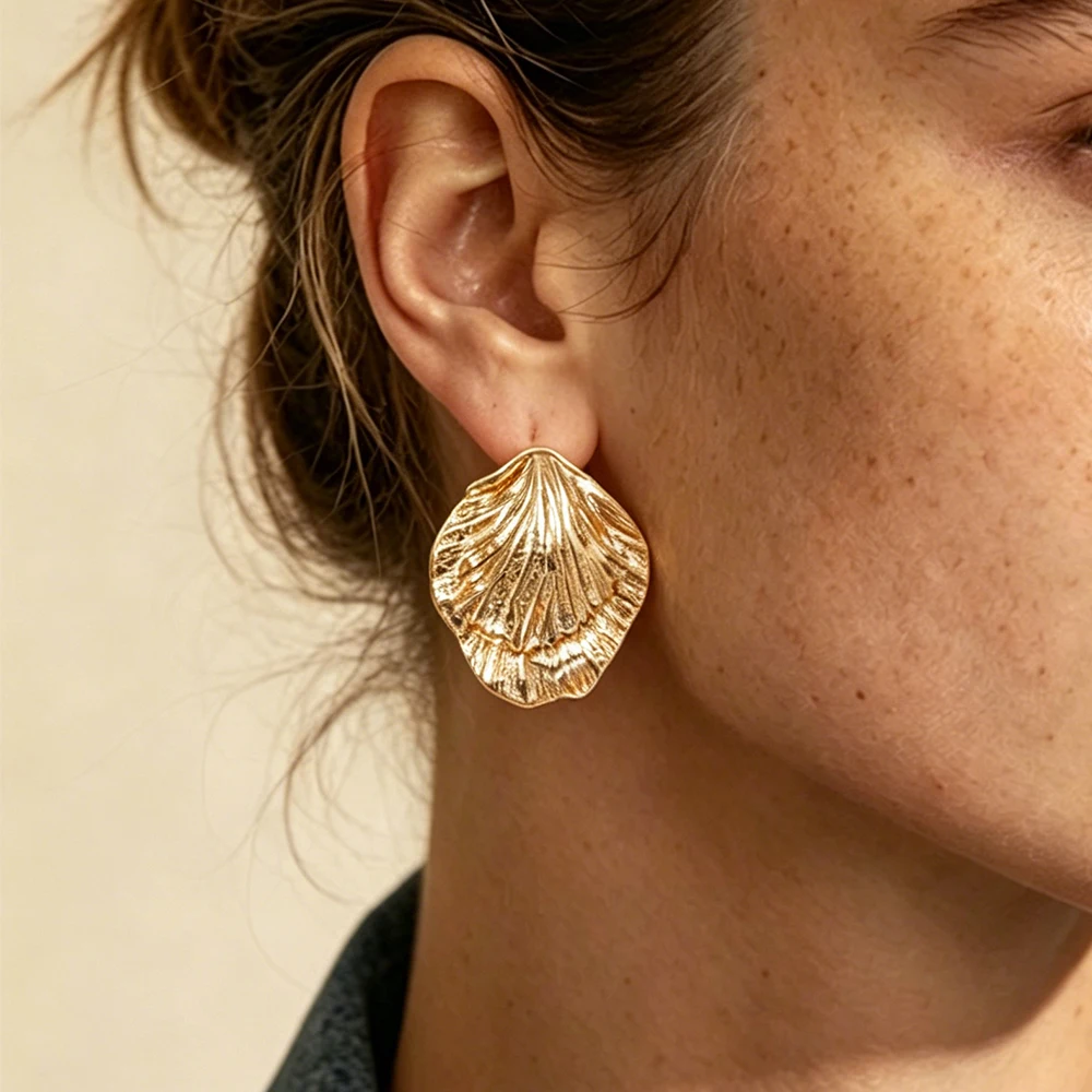 2026 New Design Vintage Metal Shell Stud Earrings for Women Holiday Party Jewelry Gifts
2026 New Design Vintage Metal Shell Stud Earrings for Women Holiday Party Jewelry Gifts