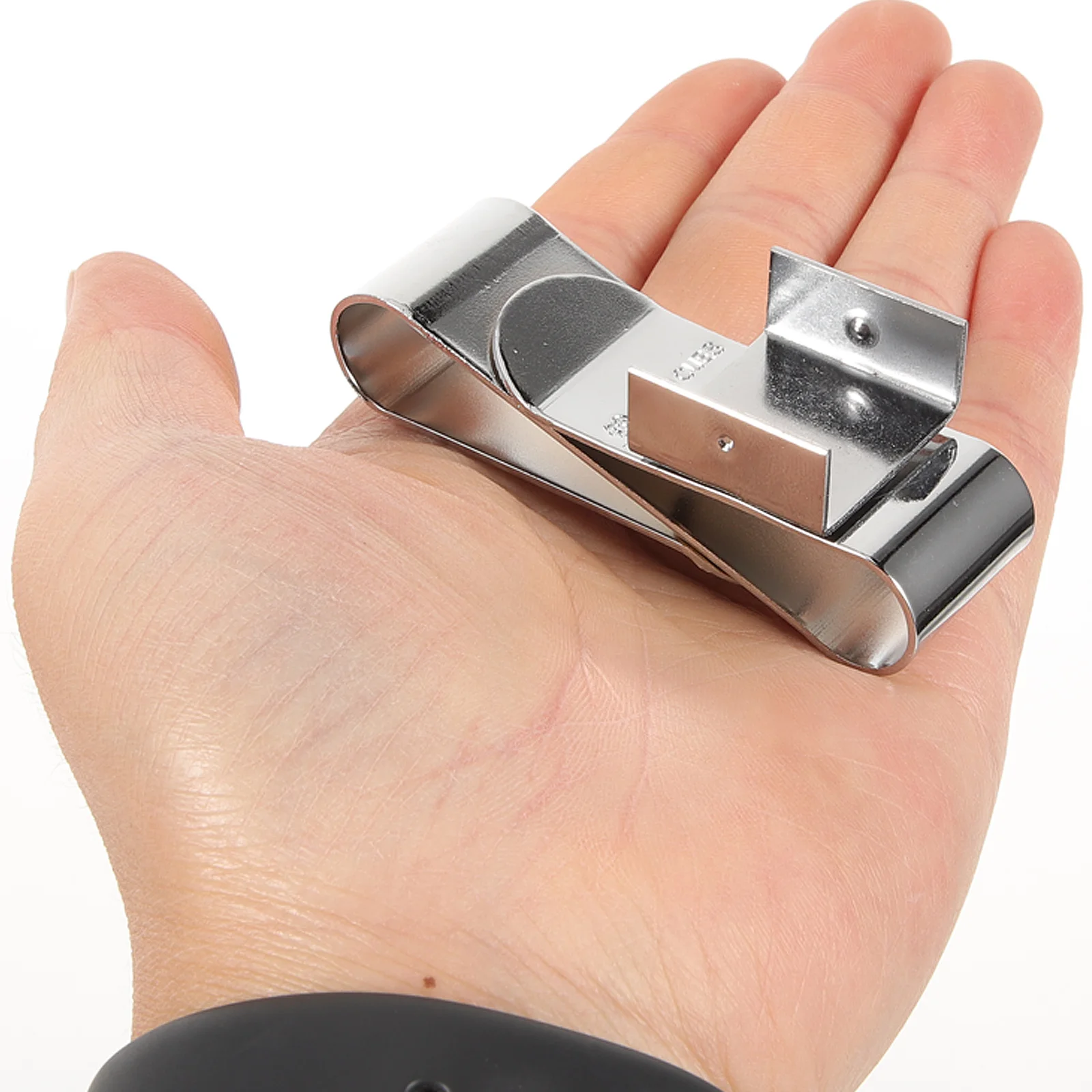 1pcs Pool Chalk Holder Clamp Durable Metal Magnetic Lightweight Portable Billiard Accessory Snooker Supply Table Tennis
1pcs Pool Chalk Holder Clamp Durable Metal Magnetic Lightweight Portable Billiard Accessory Snooker Supply Table Tennis
