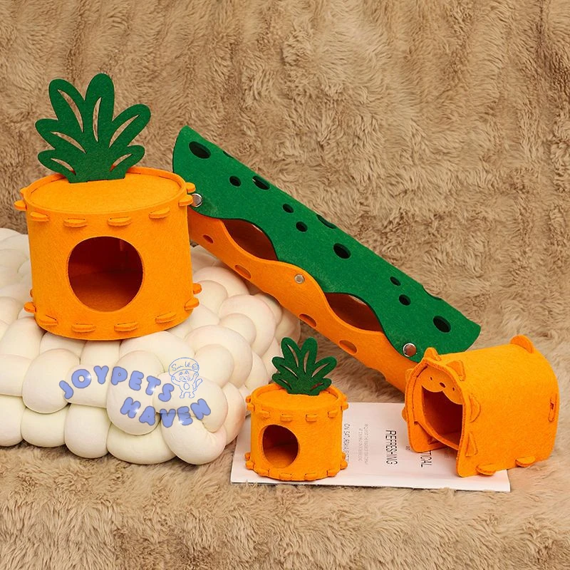 Carrot-Shaped Winter Warm Pet House Removable Fleece Hideout for Hamsters Rabbits&Small Pets Easy Clean with Thermal Insulation
Carrot-Shaped Winter Warm Pet House Removable Fleece Hideout for Hamsters Rabbits&Small Pets Easy Clean with Thermal Insulation