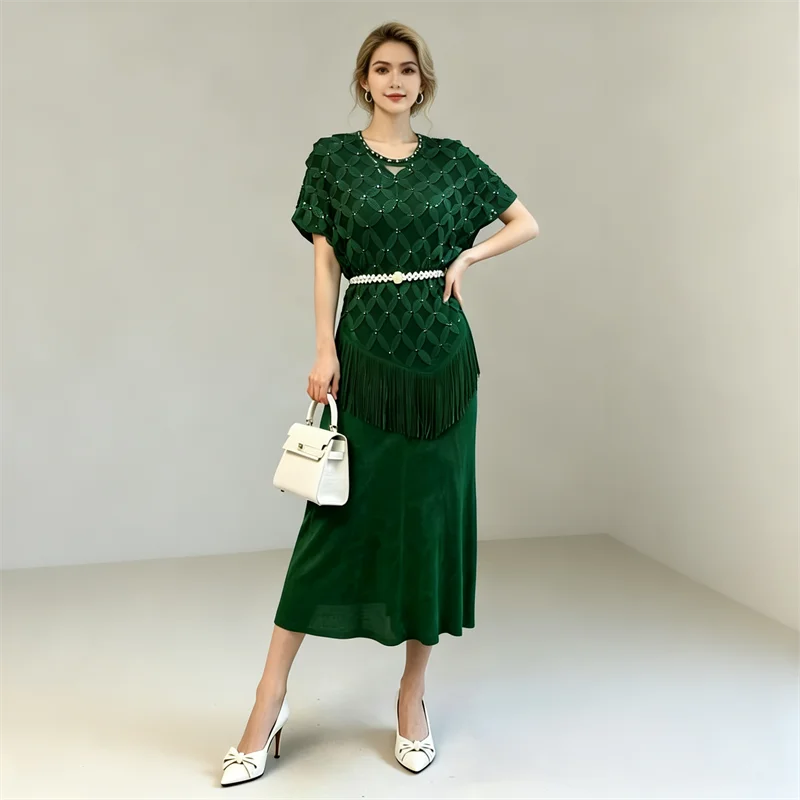 Miyake Pleated Women's Casual Dress 2026 New Design Layered Lace Tassel Beaded Top + Skirt Two-piece Set
Miyake Pleated Women's Casual Dress 2026 New Design Layered Lace Tassel Beaded Top + Skirt Two-piece Set