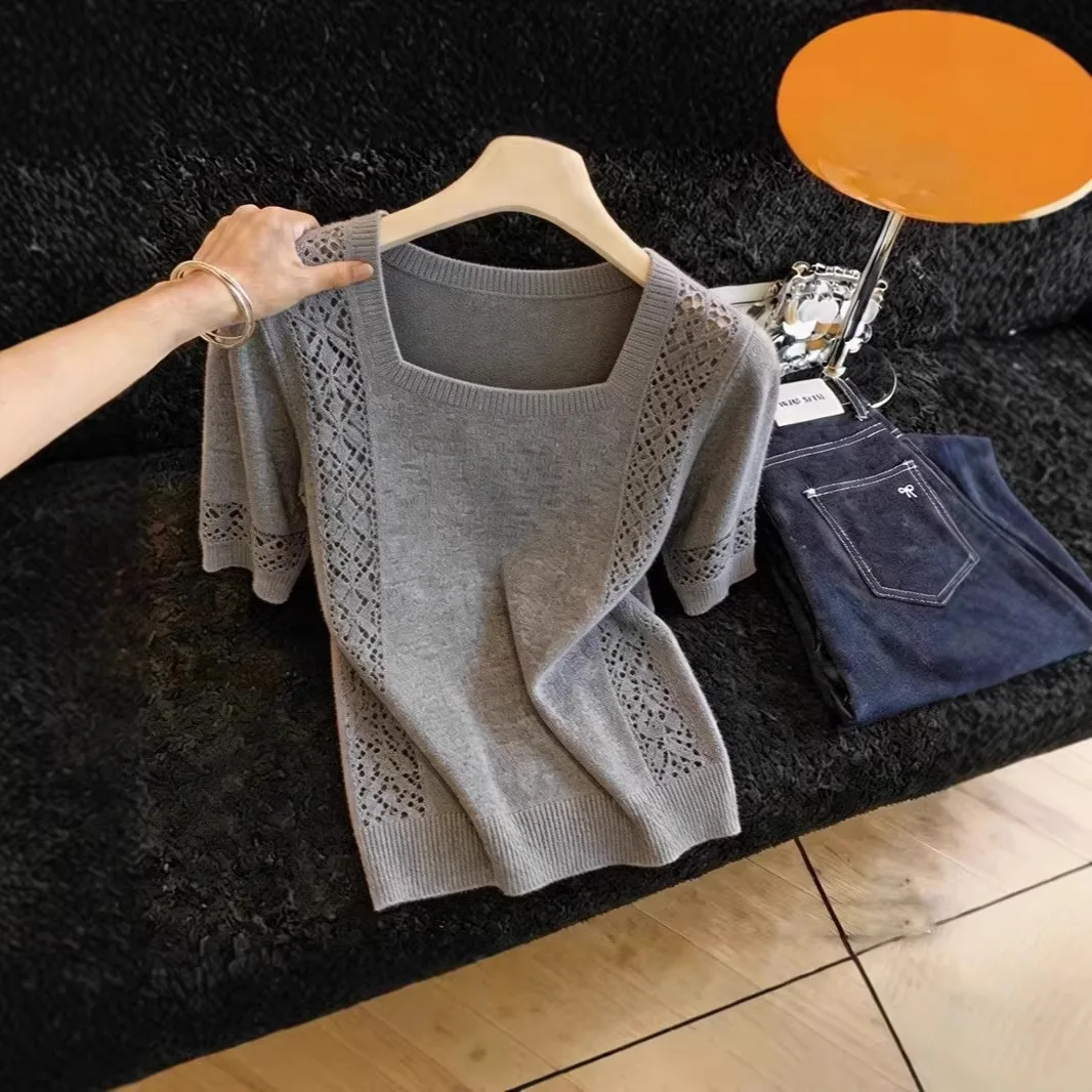 2026 New Summer Plus Size Women Retro Square Neck Short Sleeve Knit Top Slim Fit Fashion Casual Elegant Lady Daily Blouse
2026 New Summer Plus Size Women Retro Square Neck Short Sleeve Knit Top Slim Fit Fashion Casual Elegant Lady Daily Blouse