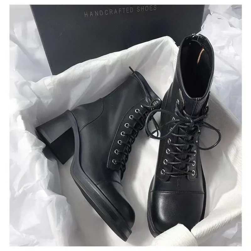 Fashion Platform Ankle Boots for Women Autumn Back Zipper Lace Up Shoes Woman Chunky Heels Leather Short Botas Mujer 
Fashion Platform Ankle Boots for Women Autumn Back Zipper Lace Up Shoes Woman Chunky Heels Leather Short Botas Mujer