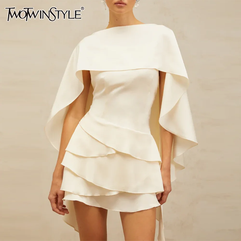 TWOTWINSTYLE Spliced Ruffles Slimming Dresses for Women Strapless Sleeveless High Waist Dress Patchwork Shawl Dress Female
TWOTWINSTYLE Spliced Ruffles Slimming Dresses for Women Strapless Sleeveless High Waist Dress Patchwork Shawl Dress Female