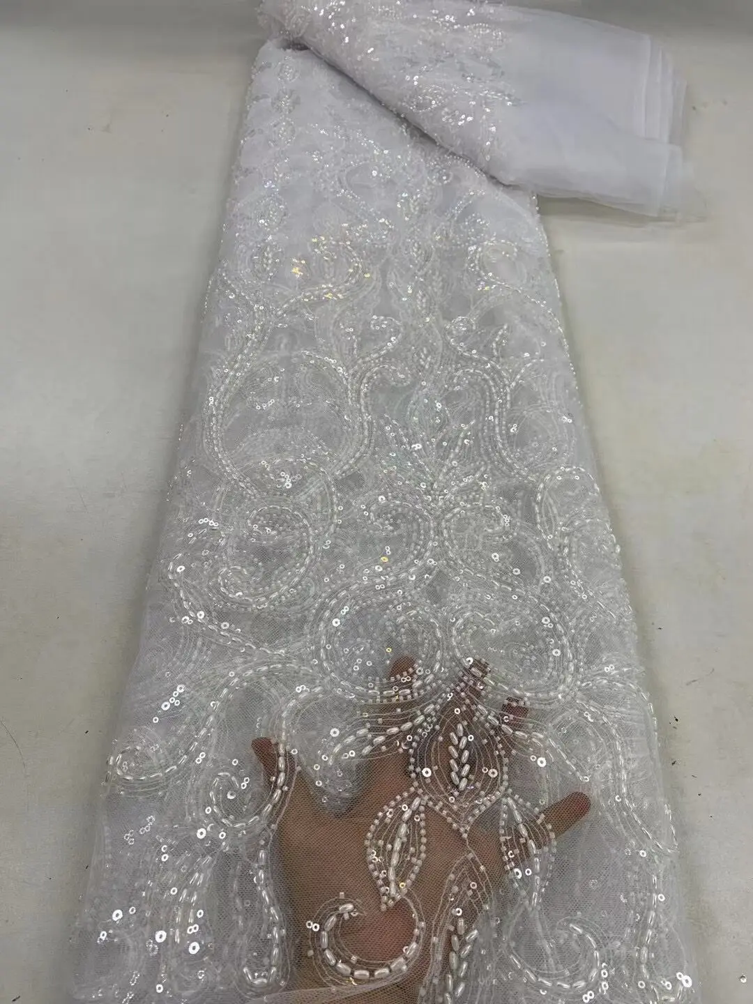 African Lace Fabric with beads High Quality ZH-1308463 French Tulle Embroidery Mesh Material
African Lace Fabric with beads High Quality ZH-1308463 French Tulle Embroidery Mesh Material