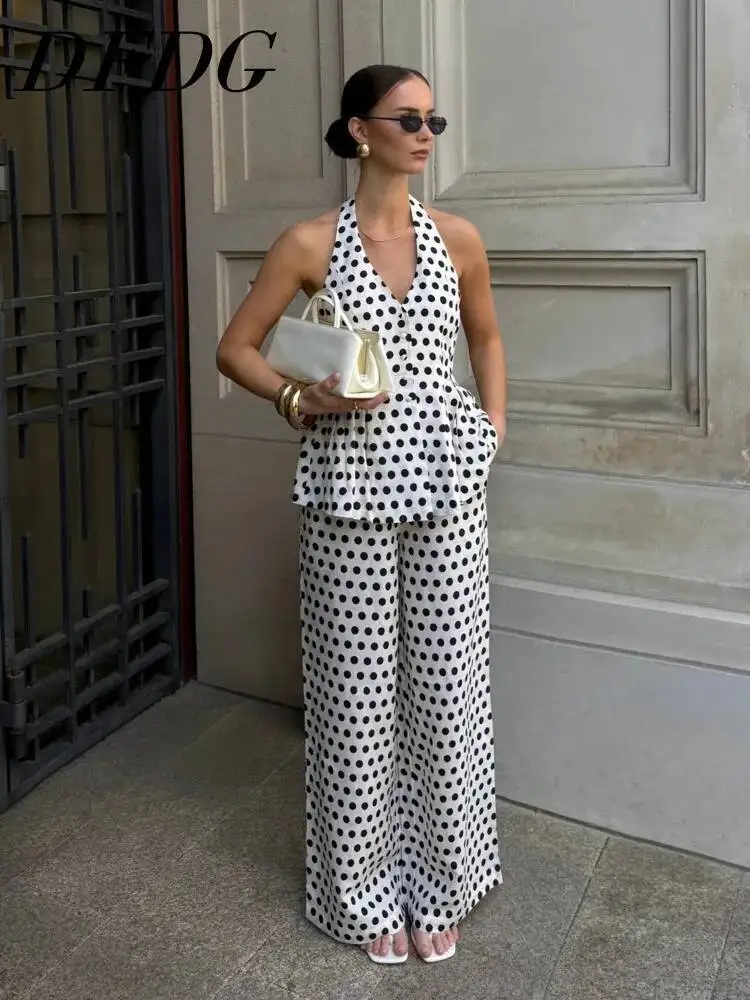 DFDG Women 2026 Spring Summer Polka Dot Two Piece Outfit Halter Neck Peplum Top High Waist Wide Leg Pants Casual Formal Set
DFDG Women 2026 Spring Summer Polka Dot Two Piece Outfit Halter Neck Peplum Top High Waist Wide Leg Pants Casual Formal Set