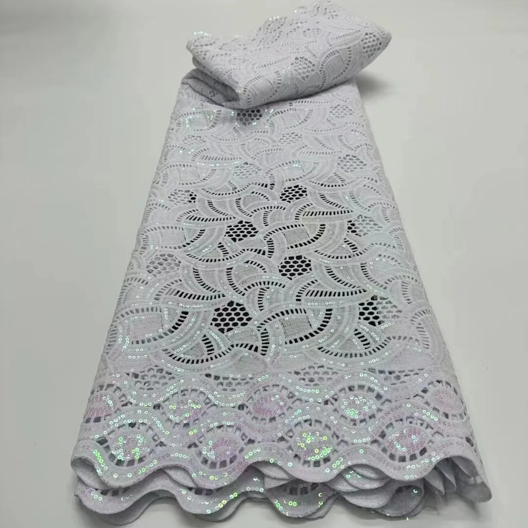 High Quality Queen African Cord Lace Great Quality Sewing Robe Embroidery Nigerian Guipure Lace Fabric For Birdal Wedding Dress
High Quality Queen African Cord Lace Great Quality Sewing Robe Embroidery Nigerian Guipure Lace Fabric For Birdal Wedding Dress