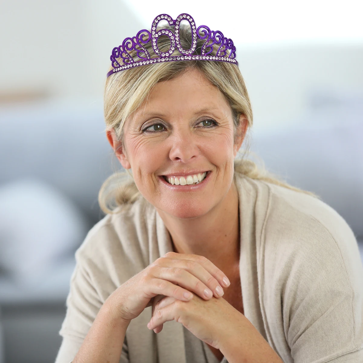 Delicate Headwear Women Headdress Birthday Cake Decor Hair Accessories Number Crown High Quality Material Practical Popular
Delicate Headwear Women Headdress Birthday Cake Decor Hair Accessories Number Crown High Quality Material Practical Popular