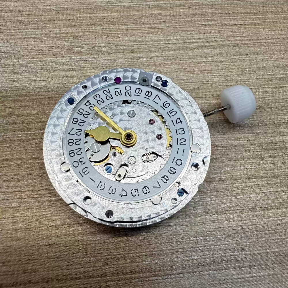 Brand new Shanghai 3285 movement 4-hand GMT Greenwich automatic mechanical movement
Brand new Shanghai 3285 movement 4-hand GMT Greenwich automatic mechanical movement