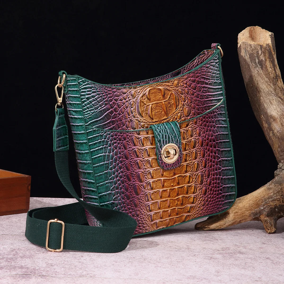 Fashion New Shell Bag Women Crocodile Pattern Handbag Capacity Casual Shoulder Crossbody female Messenger Bag Luxury Lady Purse
Fashion New Shell Bag Women Crocodile Pattern Handbag Capacity Casual Shoulder Crossbody female Messenger Bag Luxury Lady Purse