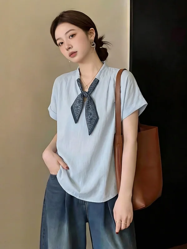 Light Blue Silk Scarf Necktie V-Neck Short Sleeve Women's Shirt Summer New plus Size Anti-Aging Top Korean Style Loose Fit
Light Blue Silk Scarf Necktie V-Neck Short Sleeve Women's Shirt Summer New plus Size Anti-Aging Top Korean Style Loose Fit