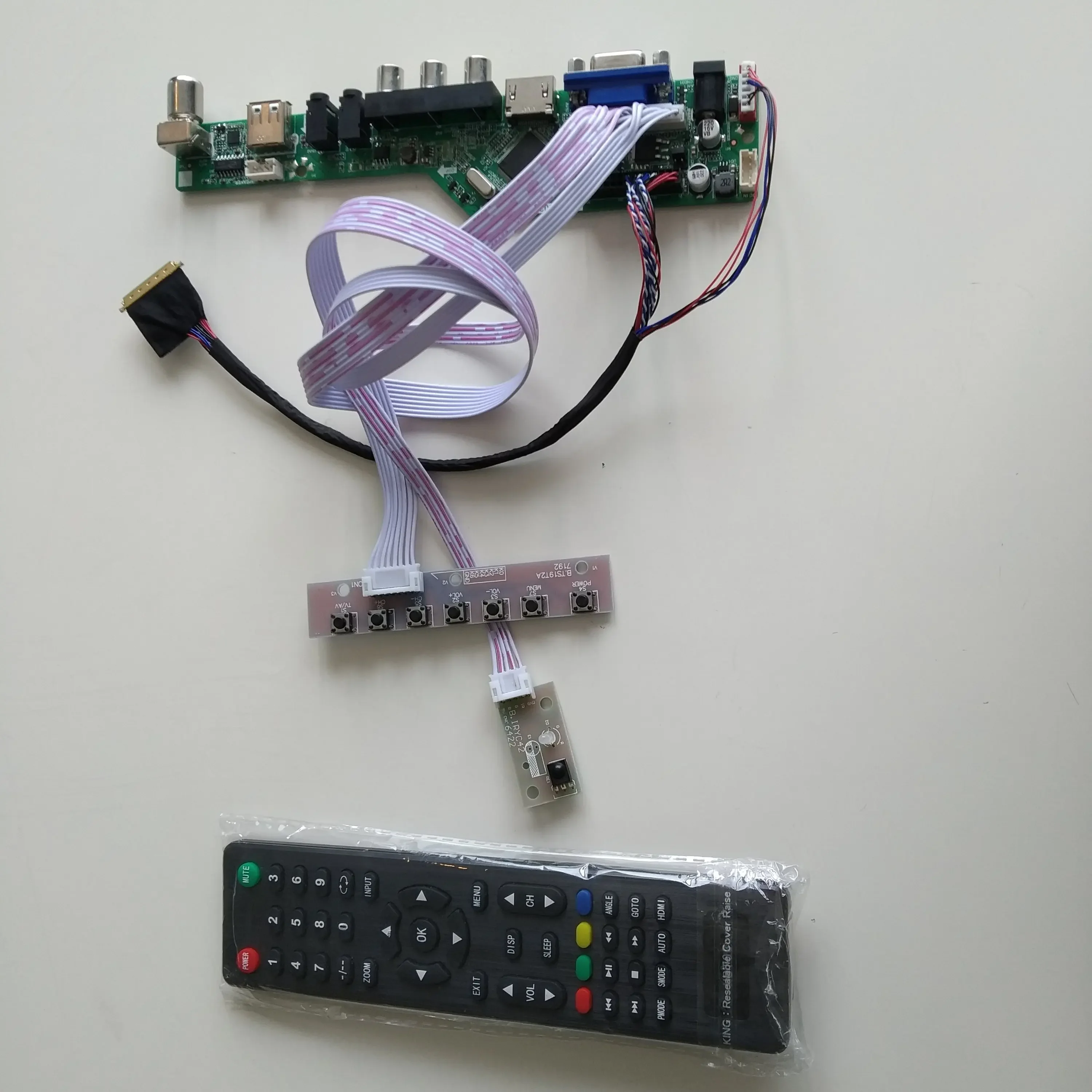 VGA AV ЖК-дисплей со светодиодной подсветкой, USB-контроллер AUDIO, плата драйвера, дисплей для монитора с панелью 15,6 дюйма LTN156AT02 1366*768
VGA AV ЖК-дисплей со светодиодной подсветкой, USB-контроллер AUDIO, плата драйвера, дисплей для монитора с панелью 15,6 дюйма LTN156AT02 1366*768