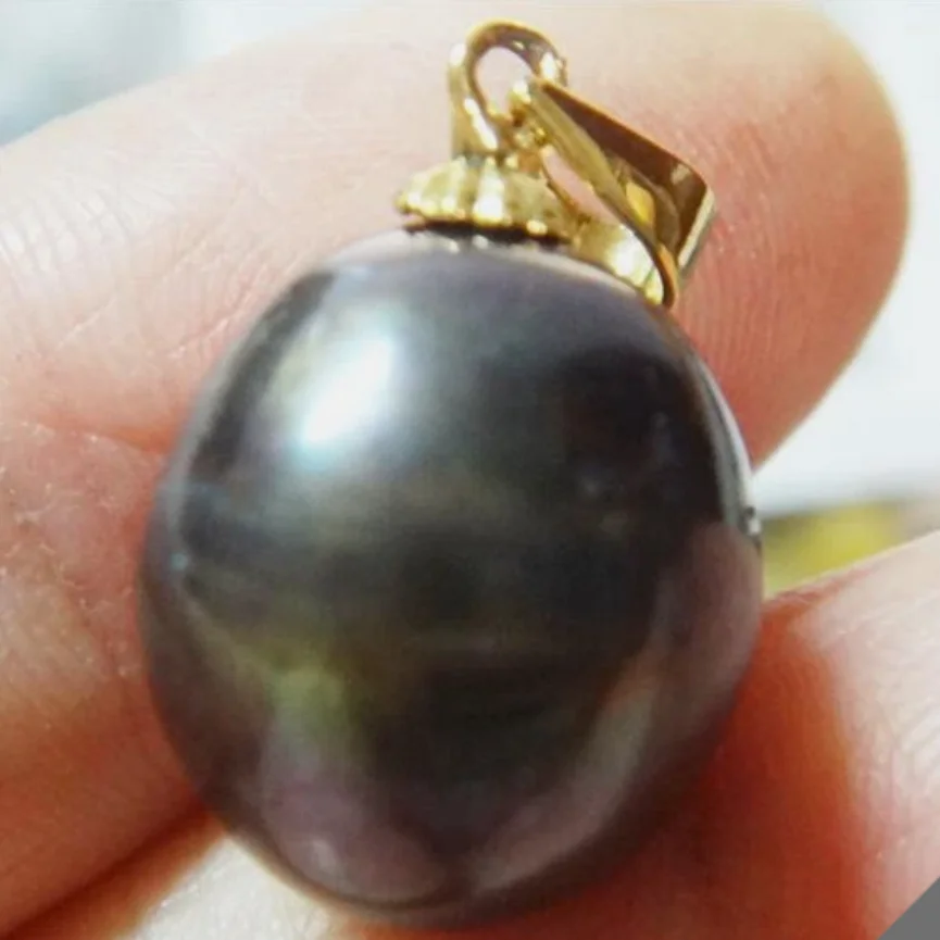 КУЛОН С НАТУРАЛЬНЫМ ЧЕРНЫМ ЖЕМЧУГОМ ЮЖНОГО МОРЯ 11Х13ММ
КУЛОН С НАТУРАЛЬНЫМ ЧЕРНЫМ ЖЕМЧУГОМ ЮЖНОГО МОРЯ 11Х13ММ