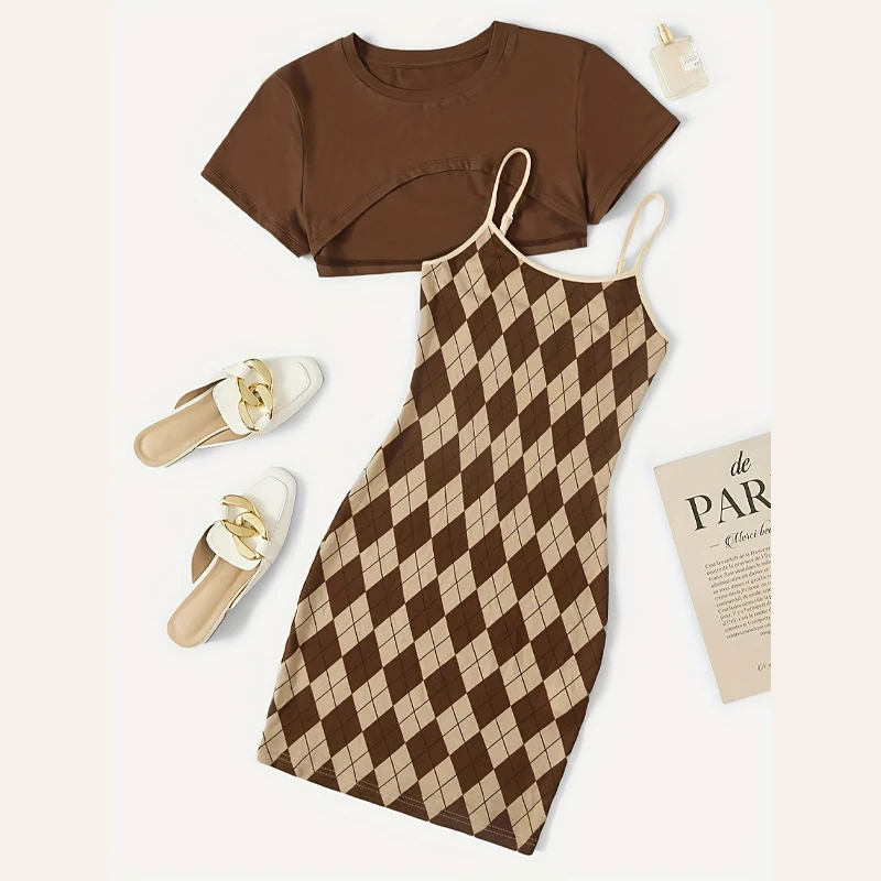 Elegant Women T-shirt Two-piece Suit Knitted Round Neck T Shirt Suspender Dress Summer Fashion Casual Dress Suit Womens Clothing
Elegant Women T-shirt Two-piece Suit Knitted Round Neck T Shirt Suspender Dress Summer Fashion Casual Dress Suit Womens Clothing